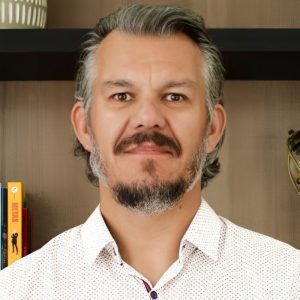 Mauricio Barros Mauricio Barros
